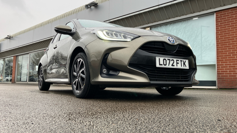 Toyota Yaris 1.5 Hybrid Design 5dr CVT Hybrid Hatchback